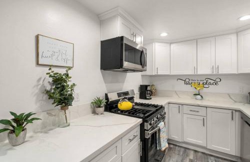 Los Angeles House | Unbeatable Family Retreat at The Avalon - Summer Getaway!