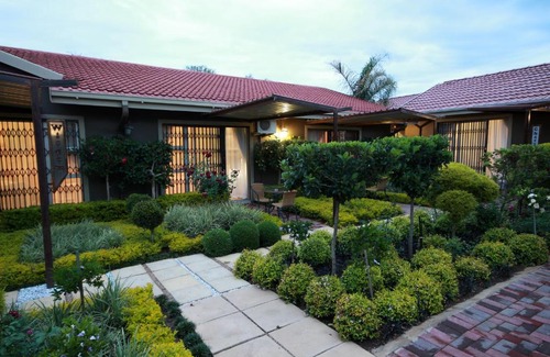Newcastle House | Experience Avalon Guest Manor: 5-Star Comfort & Amenities