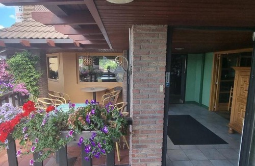 Overijse Hotel | Pet-Friendly Avalon Hotel with Great Amenities for Families