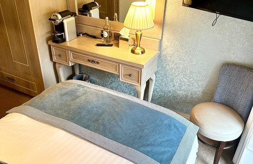 Castlecomer Hotel | Discover Avalon House Hotel: Rated 9.2 with Family Amenities