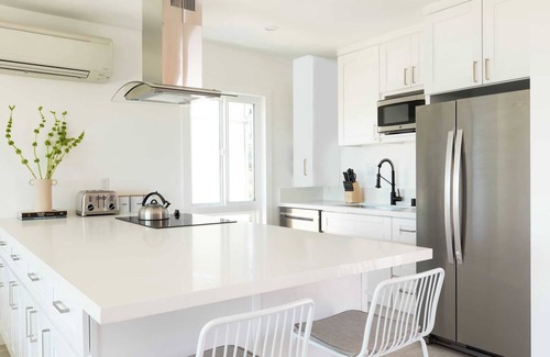 Middletown Cottage | Avalon II by Avantstay Chic & Stylish San Diego Condo w/Vibrant Interiors
