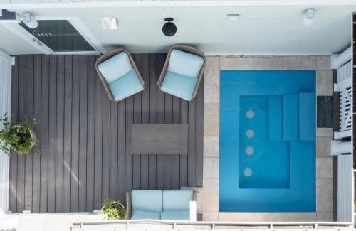 Northeast Virginia Beach Hotel | Top-Rated Avamere 206 Inn at Old Beach with Hot Tub Access