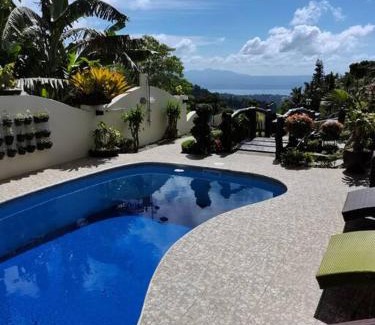 Tagaytay Villa | Serene Avana Hills Tagaytay Villa with Ocean View & Pool