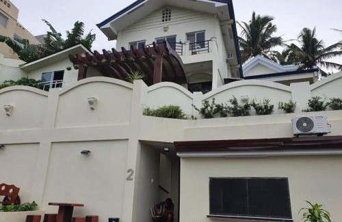 Tagaytay Villa | Serene Avana Hills Tagaytay Villa with Ocean View & Pool