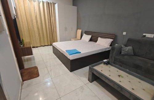 Saunta Vaddo Apartment | Avantika studio apartment