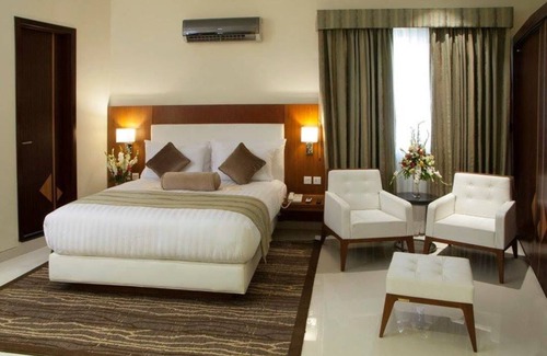 Multan Hotel | Discover Avari Xpress Multan: Family-Friendly 4-Star Stay