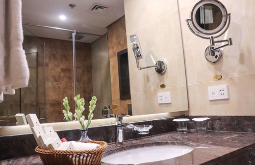 Multan Hotel | Discover Avari Xpress Multan: Family-Friendly 4-Star Stay