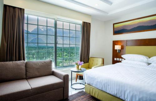 Skardu Hotel | Outstanding Avari Xpress Skardu: 4-Star Family Getaway
