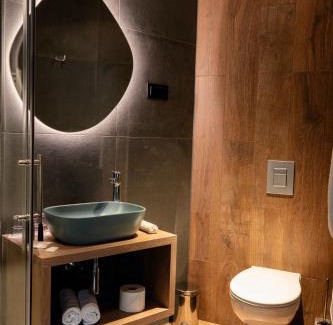 Gyongyos House | Experience Avarka: Oceanfront Getaway with Pet-Friendly Amenities
