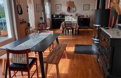 Morlaix Bed & Breakfast | Book Your Stay at Chambres d'hôtes Avel Glaz - Rated 9.3/10