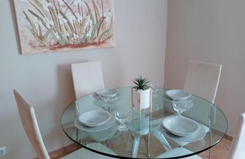 Elche Apartment | Prime Location: Avenida de Alicante in Elche, Rated 9.7/10