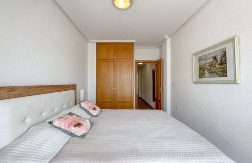 La Mata Apartment | Top-Rated Avenida Del Mediterráneo: Family-Friendly Haven