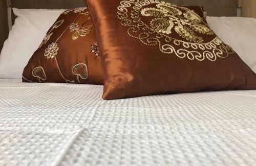 Centro Apartment | Pet-Friendly Avenida Residence: Family-Friendly Retreat