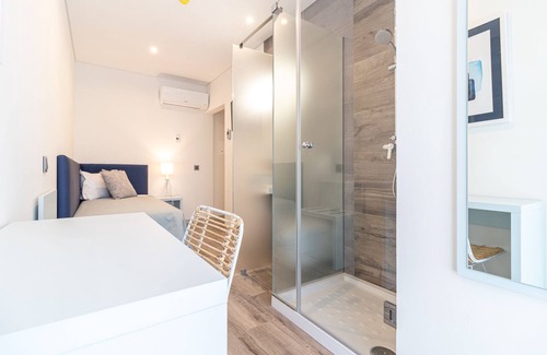Se House | Explore Avenue 41 Guest House: Rated 9.8 with Spa & Breakfast
