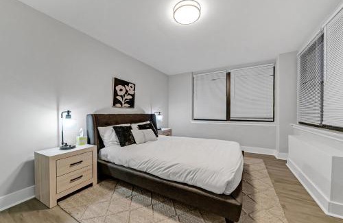 East Falls Apartment | Cozy Avenue A821: Pet-Friendly Poolside Stay in Philadelphia