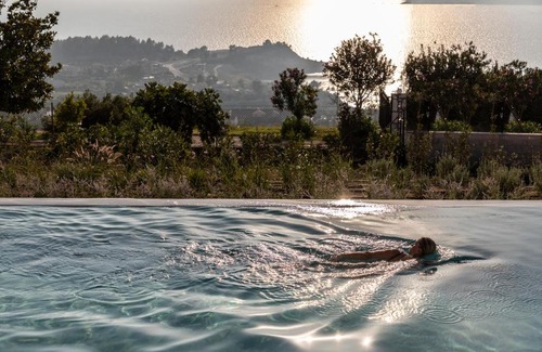 Lassi Villa | Exquisite AVERTOSIA Villas: Top-Rated with Pool & Child Care