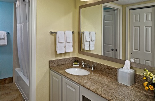 Somers Point Hotel | Relaxing AVIA Residences with Pool, Spa & Family Amenities