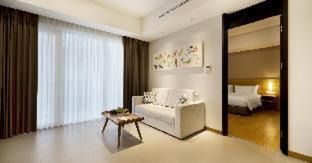 Ciputat Hotel | Discover Aviary Bintaro: 4-Star Family-Friendly Retreat