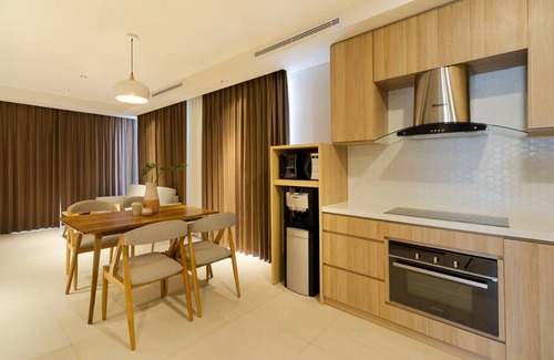 South Tangerang Hotel | Explore the Aviary Bintaro: Spa, Pool & Family-Friendly Stay