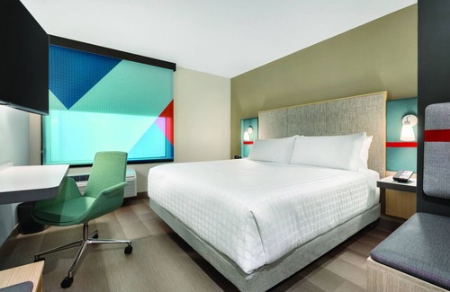 Witmer Hotel | Discover avid hotel Lancaster: Great Amenities & Top Score!
