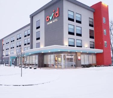 Beckett Ridge Hotel | Pet-Friendly Avid Hotels - Cincinnati N with 8.5/10 Rating