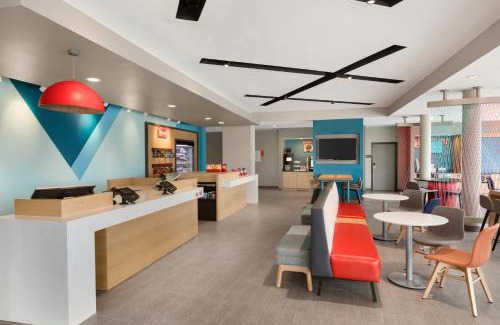 Tijuana Hotel | Quality Stay at avid hotels - Tijuana - Otay, IHG Hotel