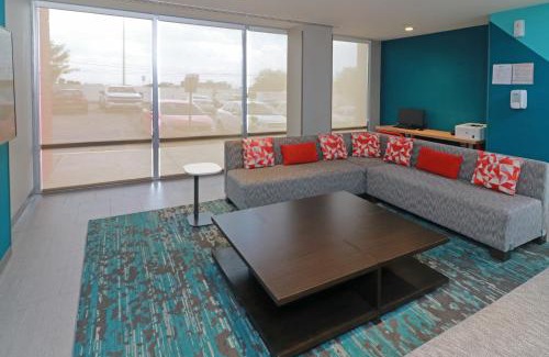 Tijuana Hotel | Quality Stay at avid hotels - Tijuana - Otay, IHG Hotel