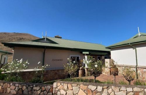 Dullstroom House | Top-Rated Aviemore Lodge: Family-Friendly Retreat Awaits