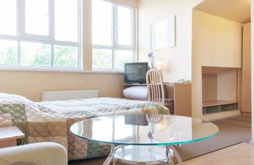 Centrs Hotel | Family-Friendly Stay at Avitar with Great Guest Ratings
