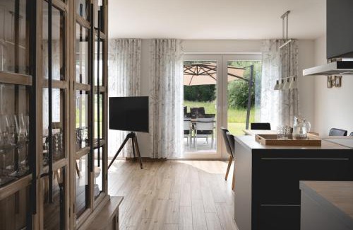 Am Salzhaff House | Cozy Aviva Retreat with Fireplace & Sauna for Families