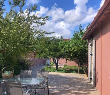 Sami Villa | Charming Avli Cottage: Family-Friendly Getaway Awaits