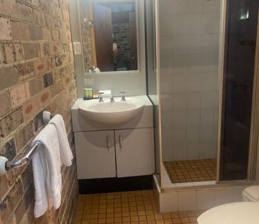 Avoca Beach Hotel | Enjoy Ocean Views at Avoca Beach Hotel - 4 Star Stay