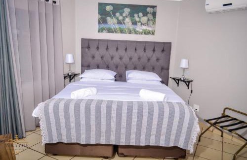 Makhado Hotel | Idyllic Avoca Vale Country Hotel with Oceanfront Pool