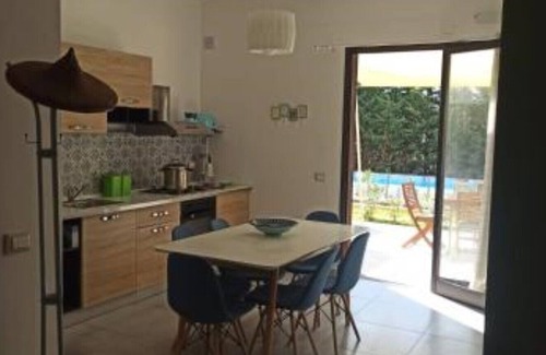 Santa Flavia Apartment | Discover Avocado House: Family-Friendly Retreat Awaits