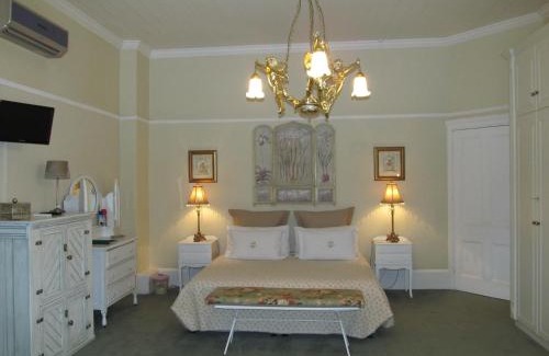 Graaff-Reinet House | Discover Avondrust Guest House: 4-Star Comfort Awaits