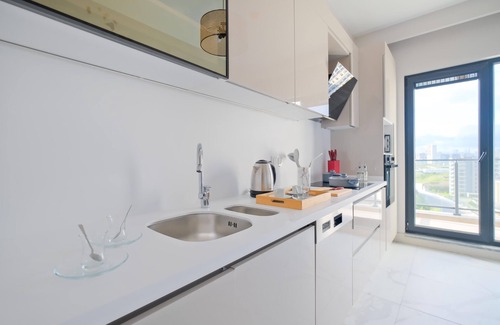 Basaksehir House | Comfortable Avrasya Basaksehir Residence with Family Amenities