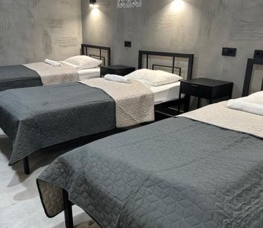 Maliyevtsy Hotel | Budget-Friendly Avto Spa: Pet Friendly with Breakfast & Kitchen