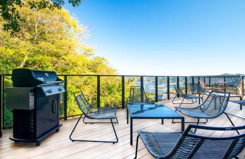 Fukura House | Exceptional Awaji-shima C-Side Dual View - Rated 9.9/10