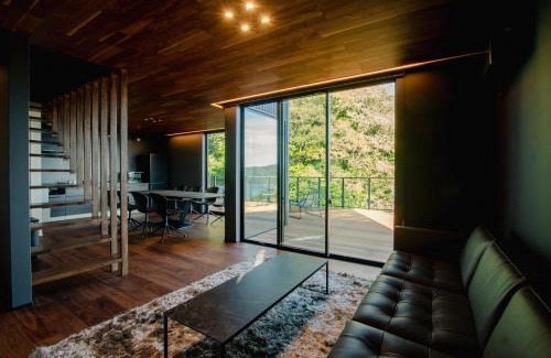 Fukura House | Exceptional Awaji-shima C-Side Dual View - Rated 9.9/10