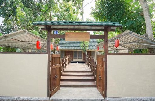 Baturetno House | Family-Friendly Awang No Ie: Your Ideal Budget Getaway