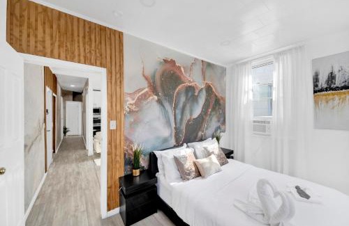 Southeast Yonkers House | Award Winning Home with Close Transportation