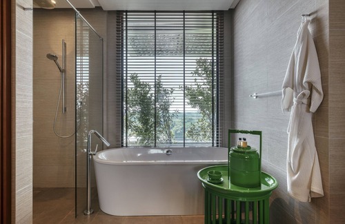 Yangon Hotel | Discover Awei Metta Yangon: Top-Rated 4-Star Retreat