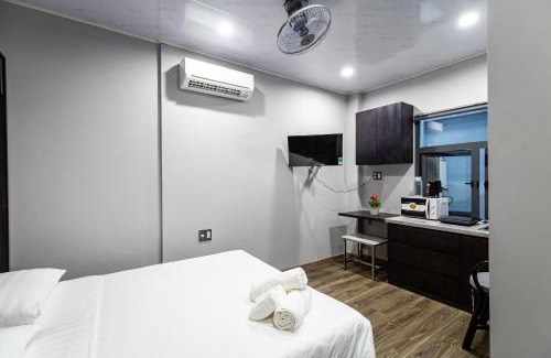 Ba Queo House | Awenasa