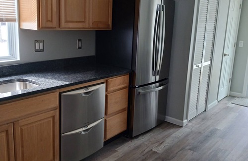 Harrison House | Inviting 3 Bedroom Home Near Budd Lake Beach & Leota Trails