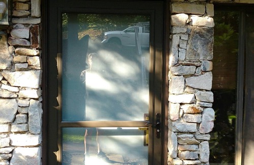Seven Springs House | Inviting 7 Springs Townhouse with Pool & Kitchen Access