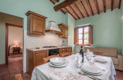 Casole d'Elsa Apartment | Cozy 2 Bedroom Retreat in Casole d'Elsa with Pool & Spa
