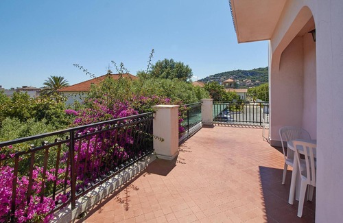 Pietra Ligure Apartment | Idyllic Vacation Apartment in Oceanfront Complex, 10/10 Rated