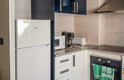 Campoamor Apartment | Central Alicante: Tasteful 3-Bedroom Apartment with Ocean View
