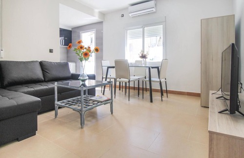 Campoamor Apartment | Central Alicante: Tasteful 3-Bedroom Apartment with Ocean View