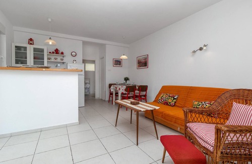 Dramalj Apartment | Relaxing Vacation Apartment with Oceanfront Views